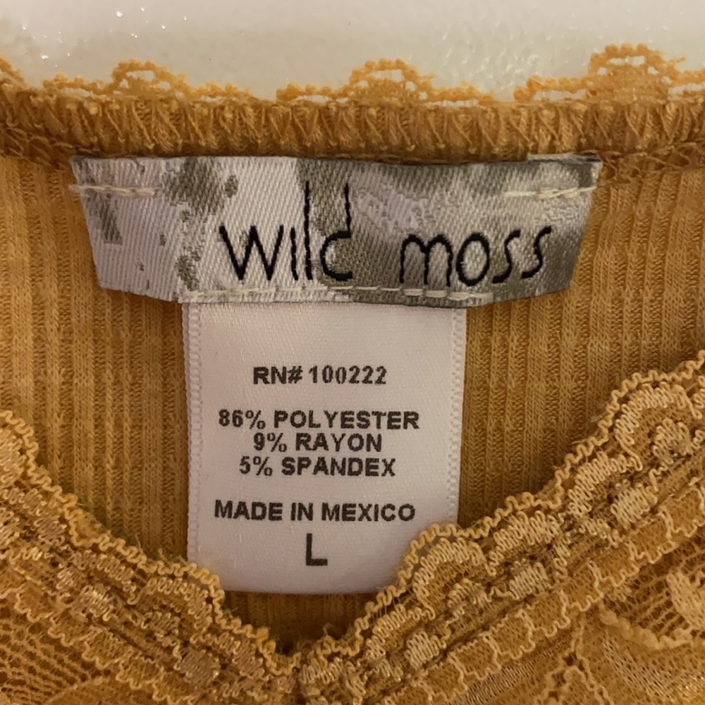 Yellow Top - Picture 3 of 4
